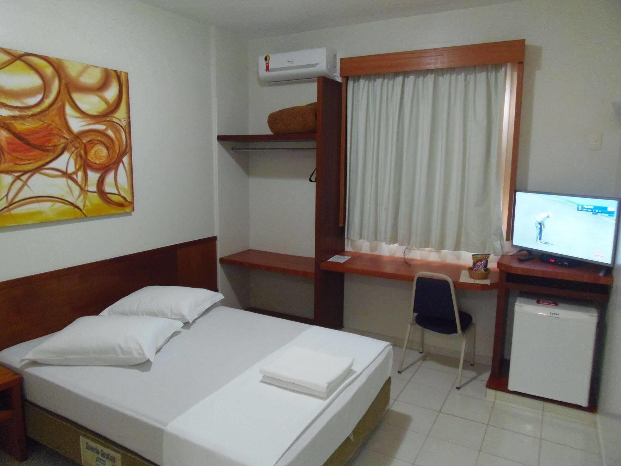 Sanare Hotel Ουμπερλάντια Εξωτερικό φωτογραφία