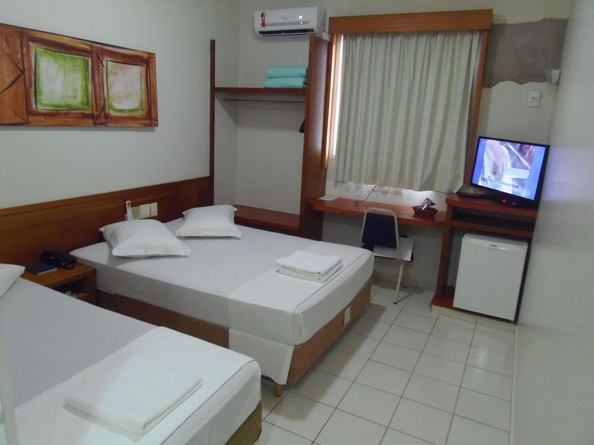 Sanare Hotel Ουμπερλάντια Εξωτερικό φωτογραφία