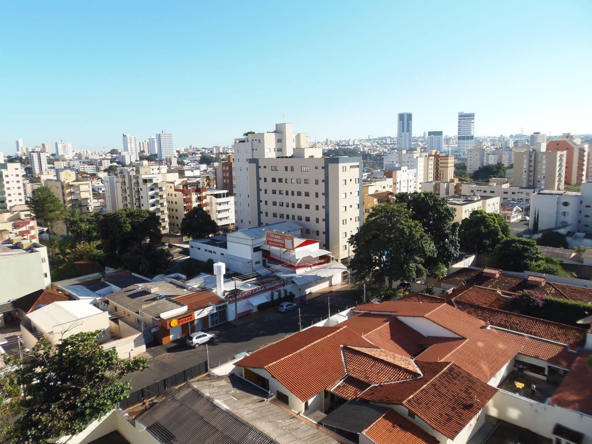 Sanare Hotel Ουμπερλάντια Εξωτερικό φωτογραφία
